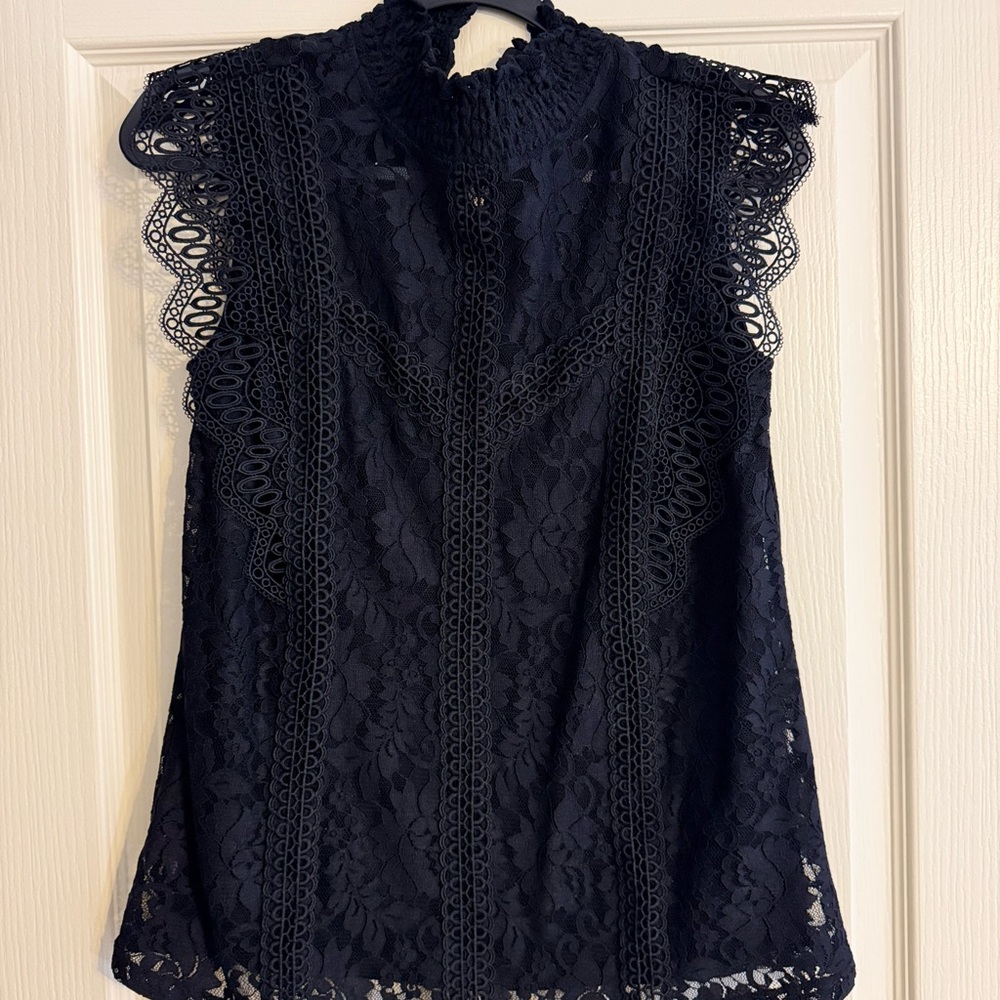 NWT Cable & Gauge Black Lace Sleeveless Top